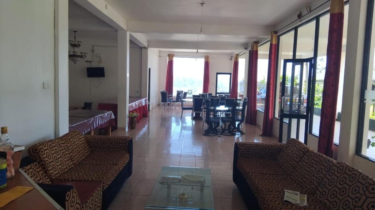 The Unic View Resort Νουβάρα Ελίγια Εξωτερικό φωτογραφία