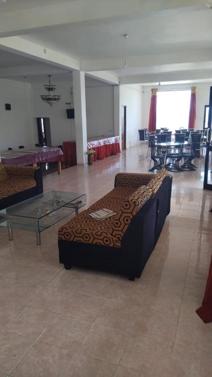 The Unic View Resort Νουβάρα Ελίγια Εξωτερικό φωτογραφία